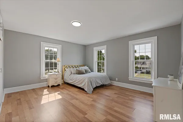 $269,900 | 608 South Oakwood Avenue, Geneseo, IL 61254