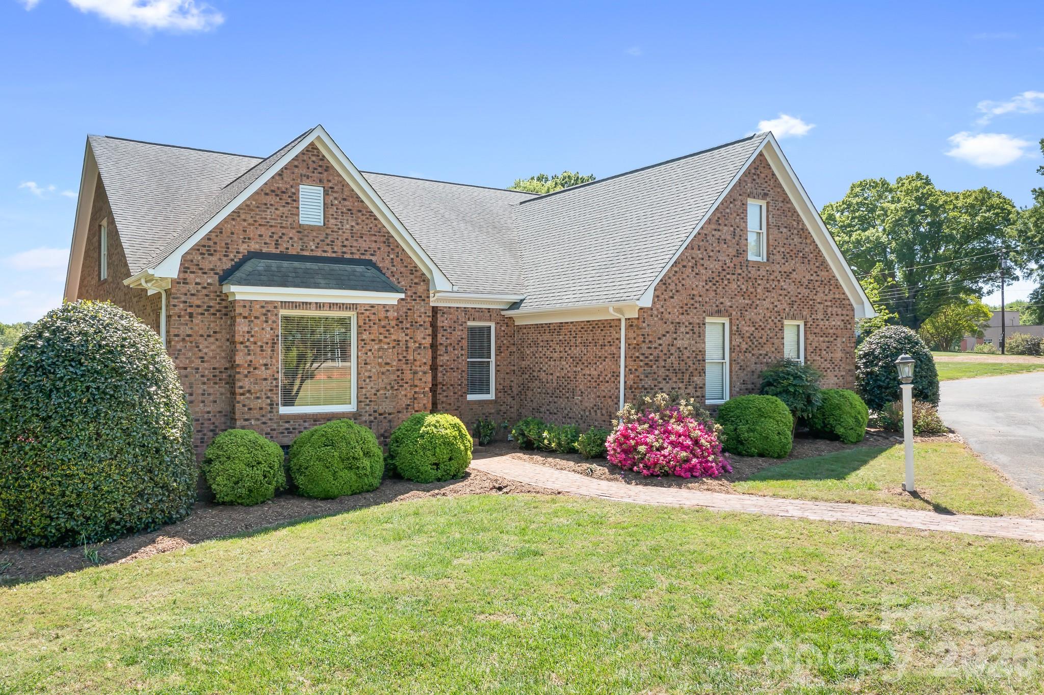 11690 Bain School Road Mint Hill, NC 28227 - Photo 3 of 40