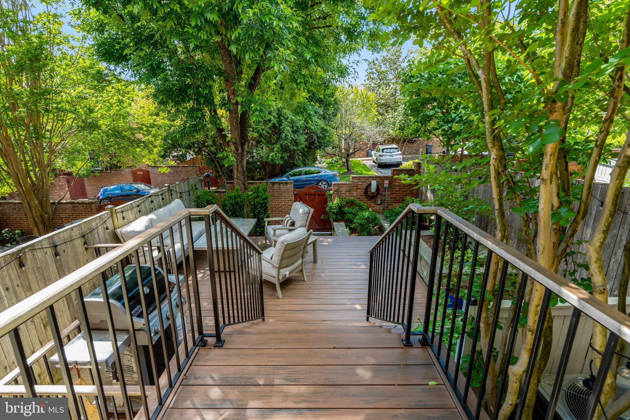 1122 Kensington Road McLean, VA 22101 - Photo 31 of 35 Gallery Image 31