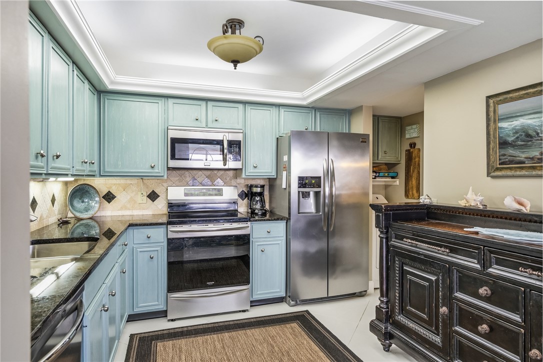 1150 Reef Road, Unit A8 Vero Beach, FL 32963 - Photo 13 of 30