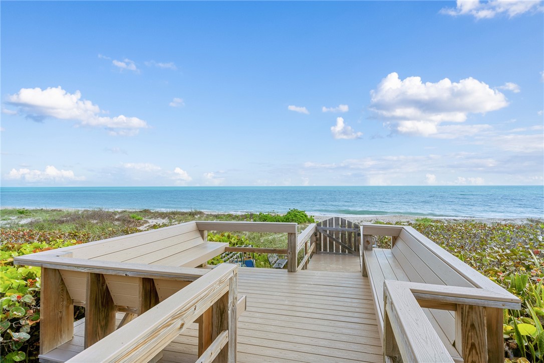 1150 Reef Road, Unit A8 Vero Beach, FL 32963 - Photo 25 of 30