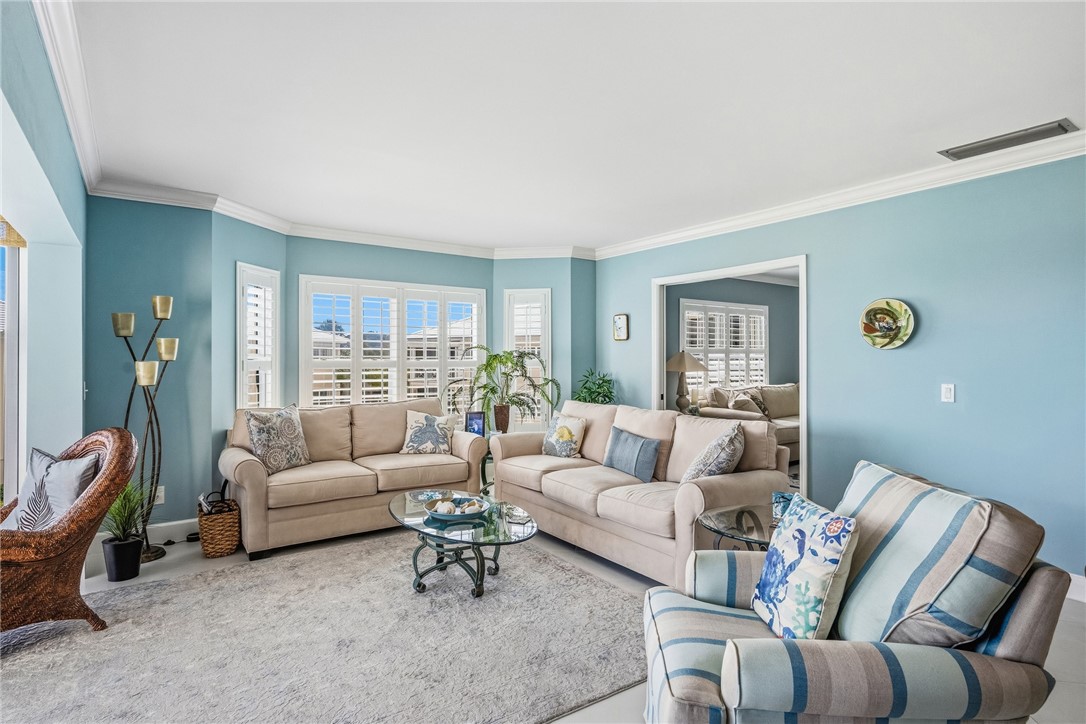 1150 Reef Road, Unit A8 Vero Beach, FL 32963 - Photo 6 of 30