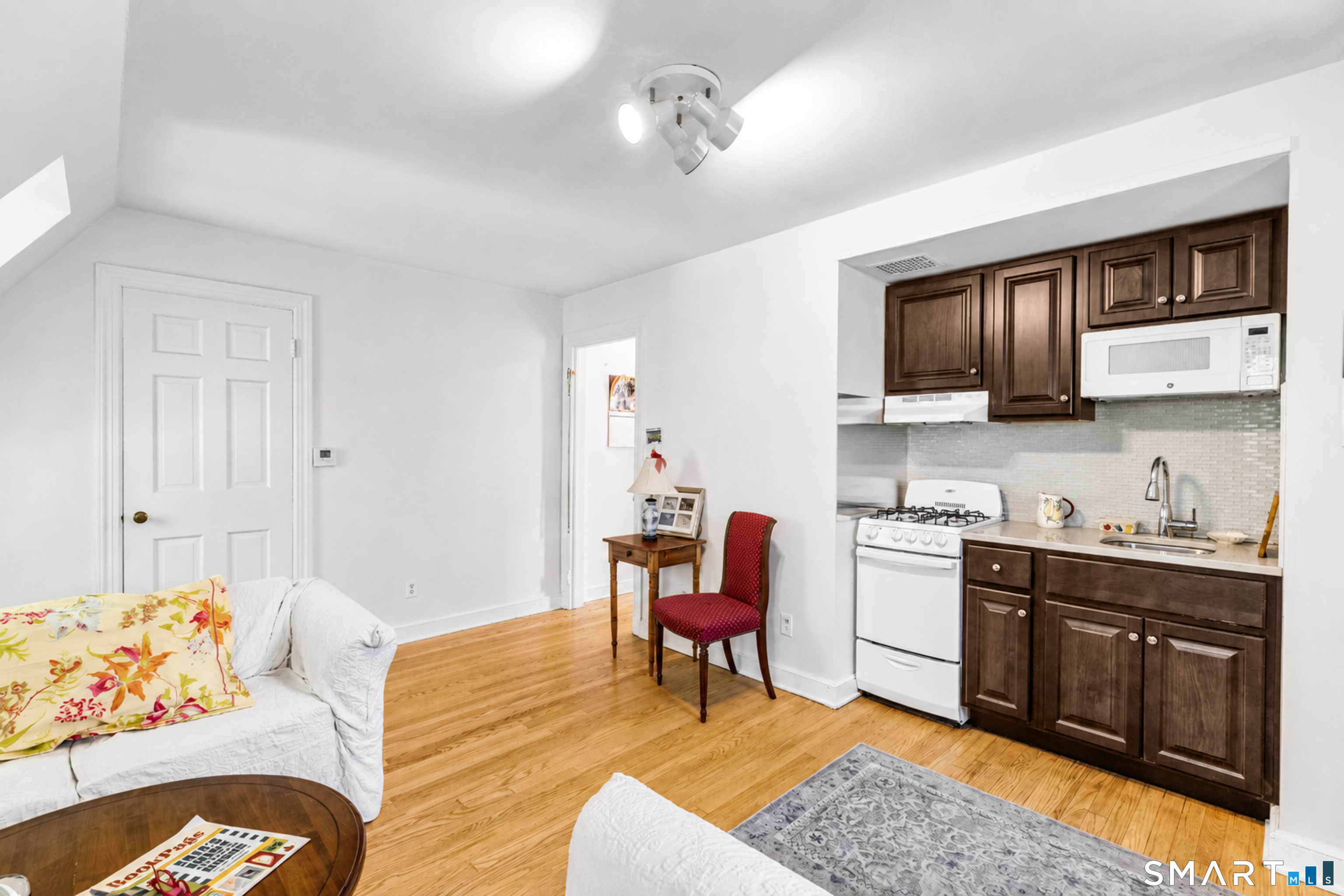 59 Spring Rock Road Branford, CT 06405 - Photo 27 of 38 Gallery Image 27