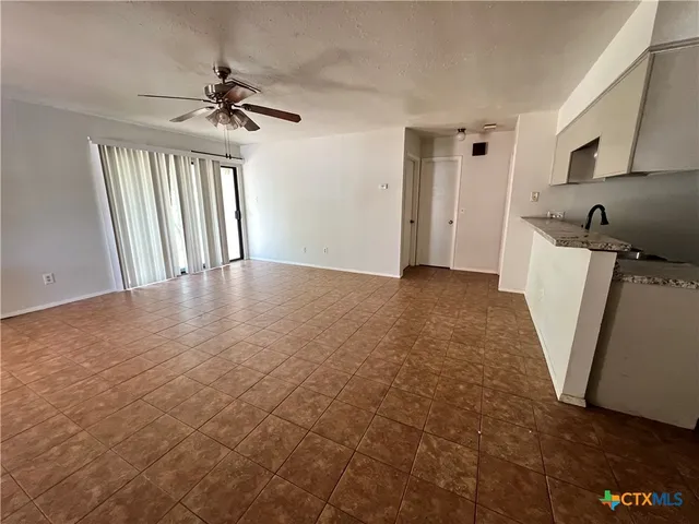 $1,300 | 314 Craddock Avenue, Unit 314, San Marcos, TX 78666