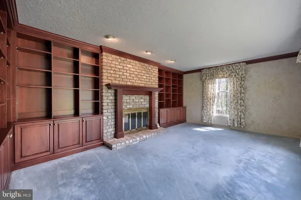 $369,900 | 85 Sitler Lane, York, PA 17402