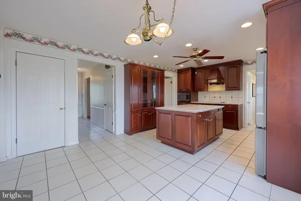 $369,900 | 85 Sitler Lane, York, PA 17402