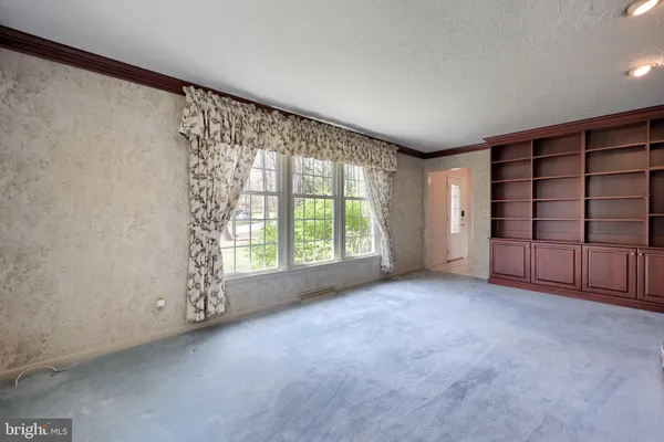 $369,900 | 85 Sitler Lane, York, PA 17402