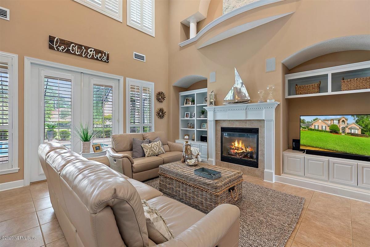 1982 Summit Ridge Road Fleming Island, FL 32003 - Photo 9 of 39 13-Family Room
