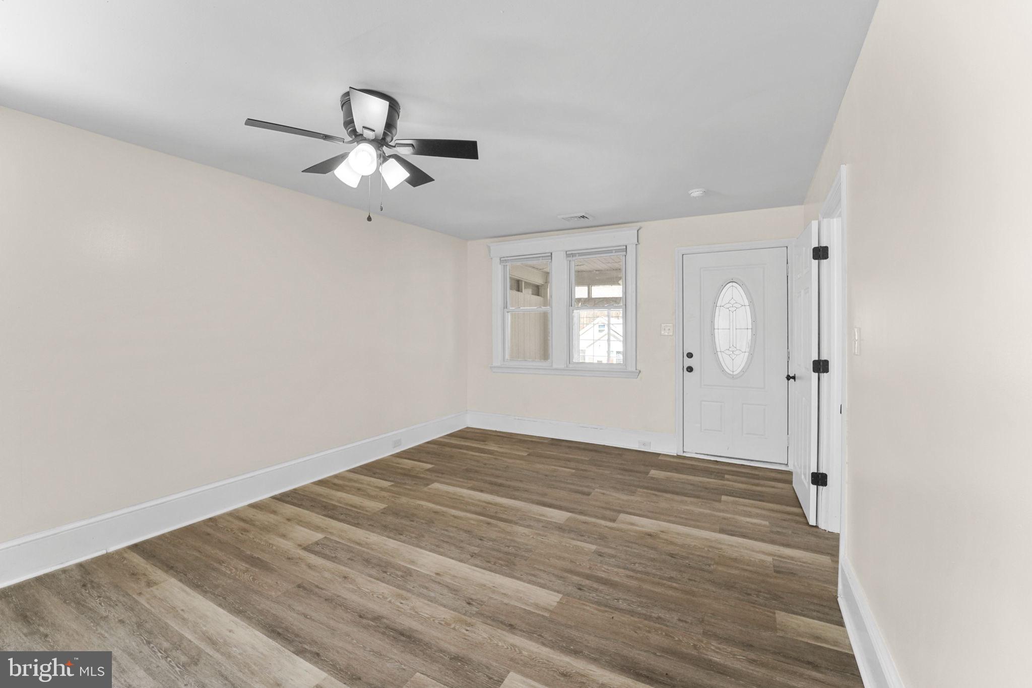 542 Berlin Road Clementon, NJ 08021 - Photo 33 of 43