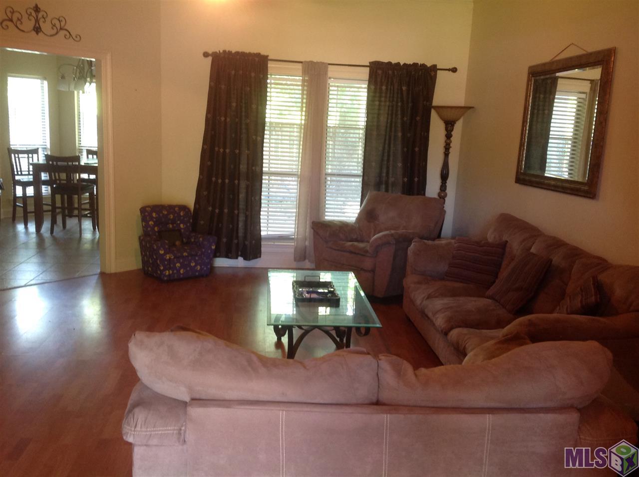 35211 Pine Garrison Road Denham Springs, LA 70706 - Photo 11 of 25 Gallery Image 11
