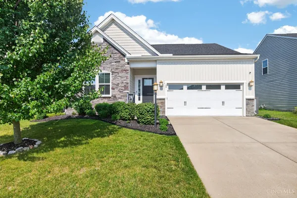 $399,900 | 24 Waterford Boulevard, Fairborn, OH 45324