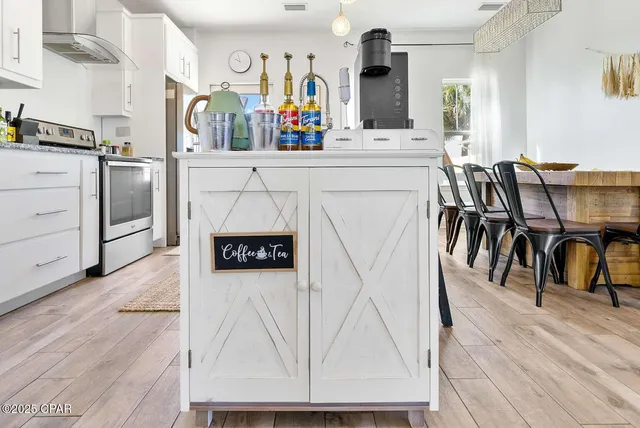 $574,900 | 423 Sea Breeze Drive, Panama City Beach, FL 32413