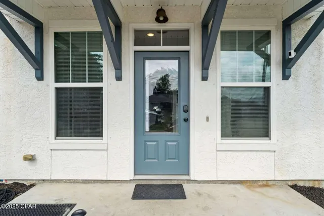 $574,900 | 423 Sea Breeze Drive, Panama City Beach, FL 32413