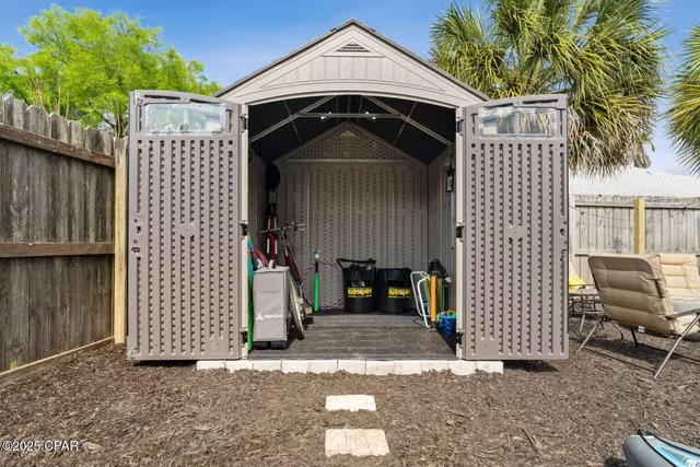 $574,900 | 423 Sea Breeze Drive, Panama City Beach, FL 32413