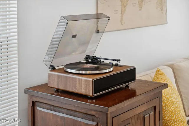 $574,900 | 423 Sea Breeze Drive, Panama City Beach, FL 32413