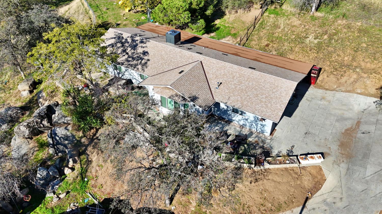 34045 George Smith Road Squaw Valley, CA 93675 - Photo 36 of 37 a view of a backyard