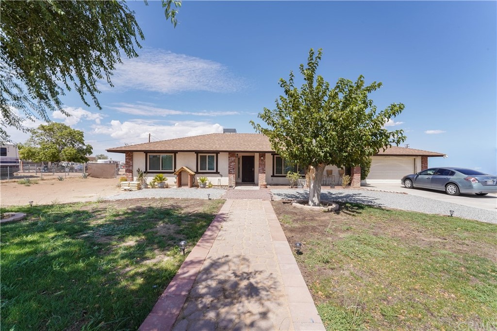15100 Cheyenne Road Apple Valley, CA 92307 - Photo 1 of 1