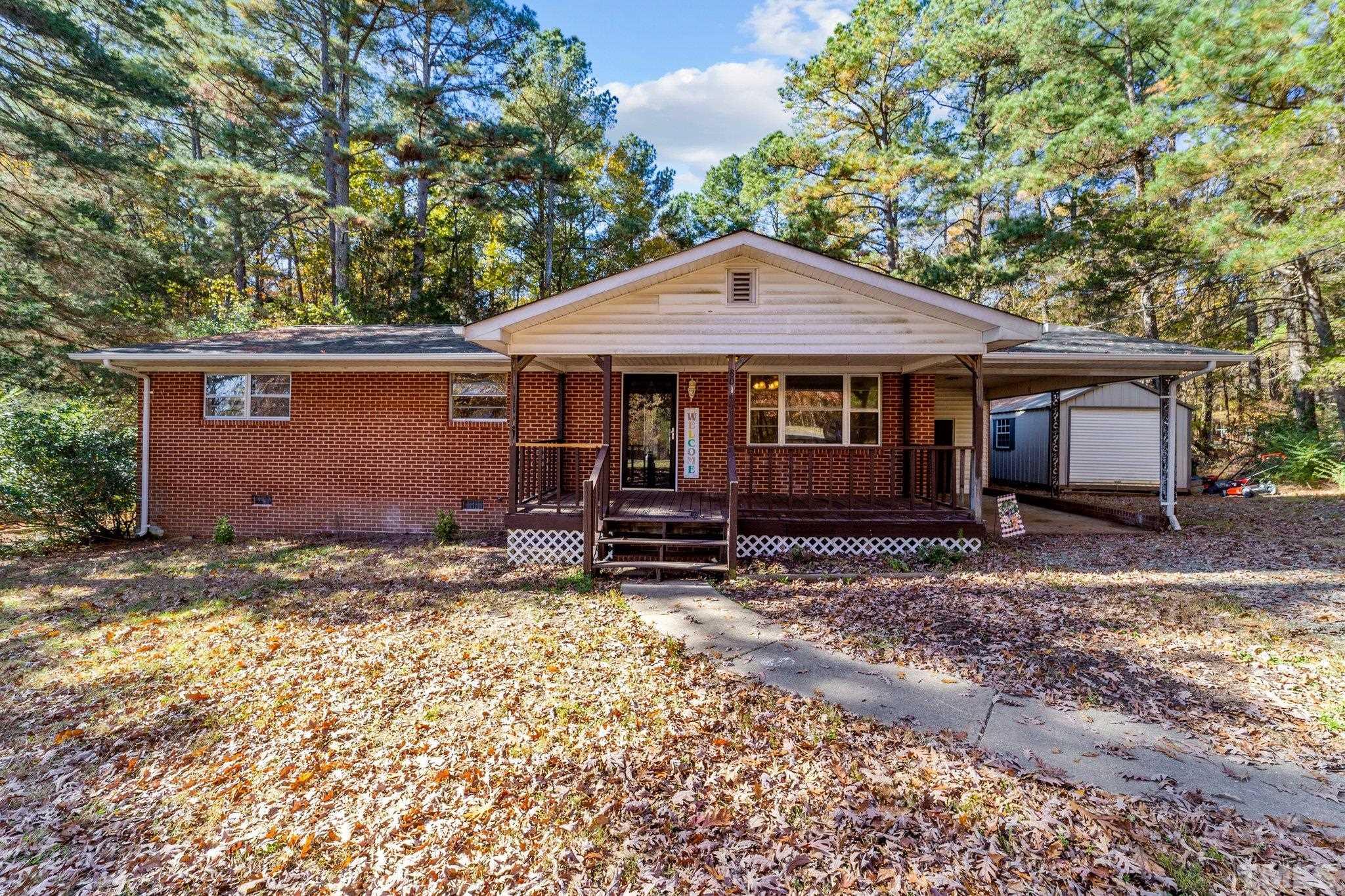801 Avalon Road Durham, NC 27704 - Photo 10 of 30 a backyard of a house