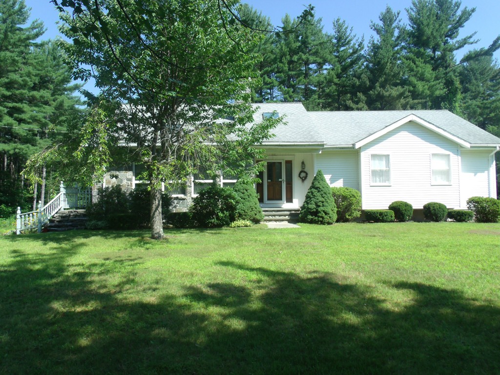 516 Springfield Street Palmer, MA 01069 - Photo 2 of 30 Gallery Image 2