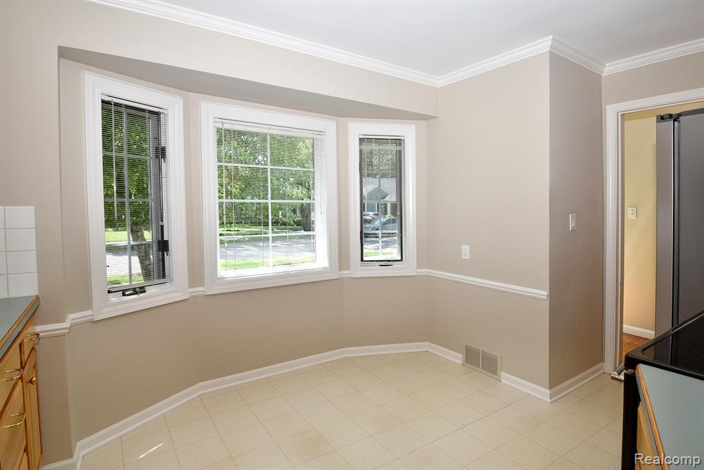 2453 Windemere Road Birmingham, MI 48009 - Photo 14 of 40