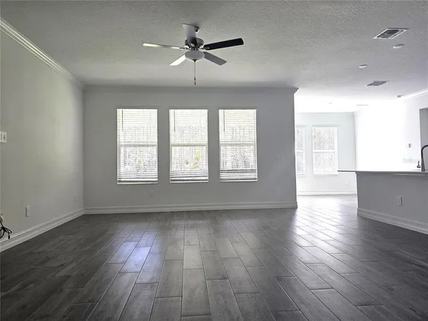 $4,800 | 18271 Pearl View Place, Lutz, FL 33548