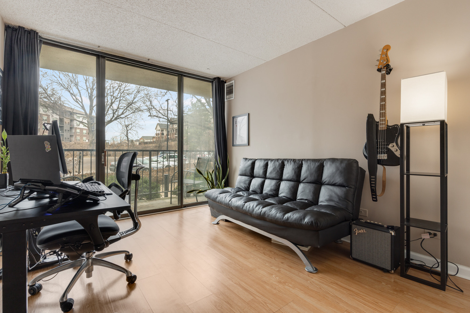 2015 South Finley Road, Unit 102 Lombard, IL 60148 - Photo 8 of 24 Gallery Image 8