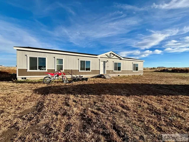 $365,000 | 2987 East 550 North, St. Anthony, ID 83445