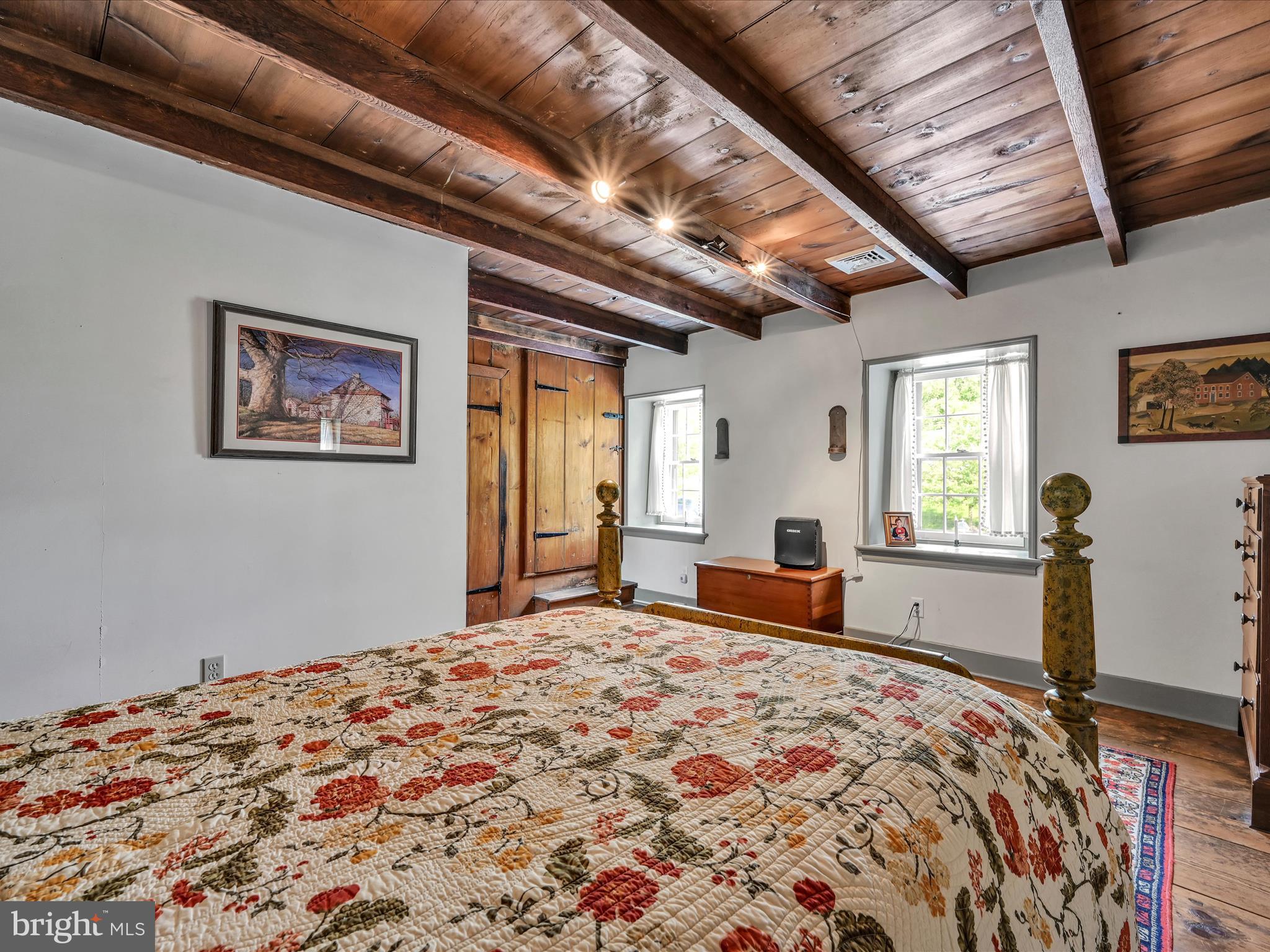 6 Cricket Slope Drive Oley, PA 19547 - Photo 37 of 54 Bedroom