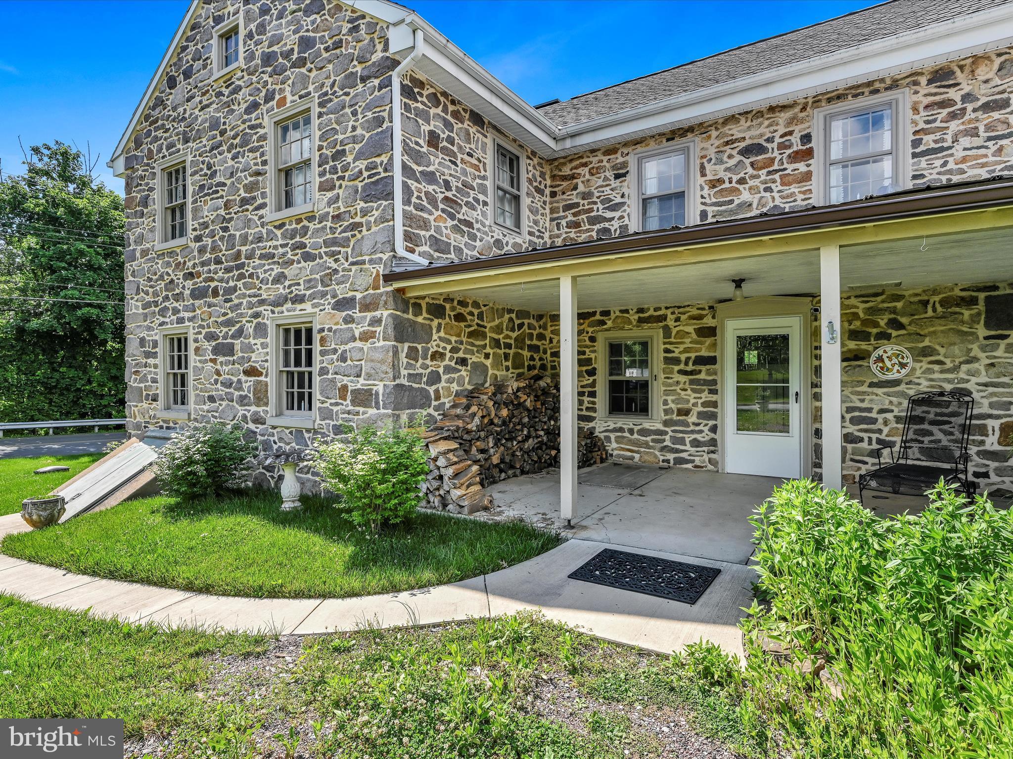 6 Cricket Slope Drive Oley, PA 19547 - Photo 9 of 54 Front