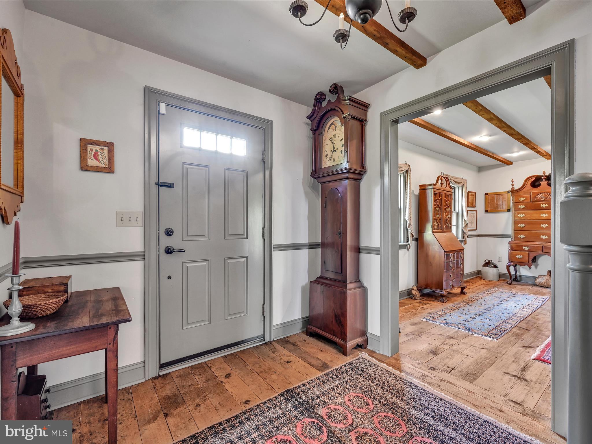 6 Cricket Slope Drive Oley, PA 19547 - Photo 10 of 54 Foyer