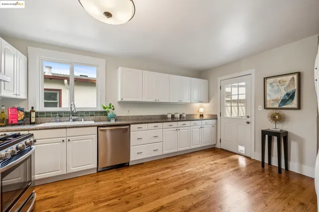 $899,000 | 2961 California Street, Berkeley, CA 94703