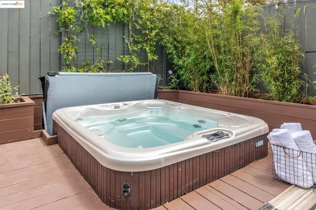 $899,000 | 2961 California Street, Berkeley, CA 94703