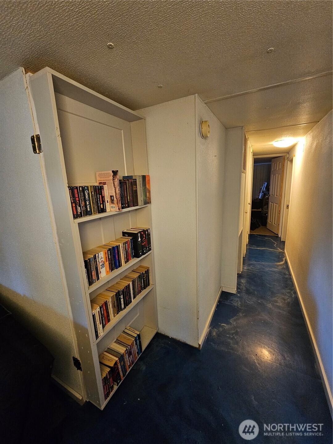 605 Hubbard Road Southeast Rainier, WA 98576 - Photo 13 of 18