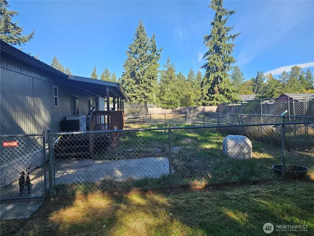 $289,900 | 605 Hubbard Road Southeast, Rainier, WA 98576