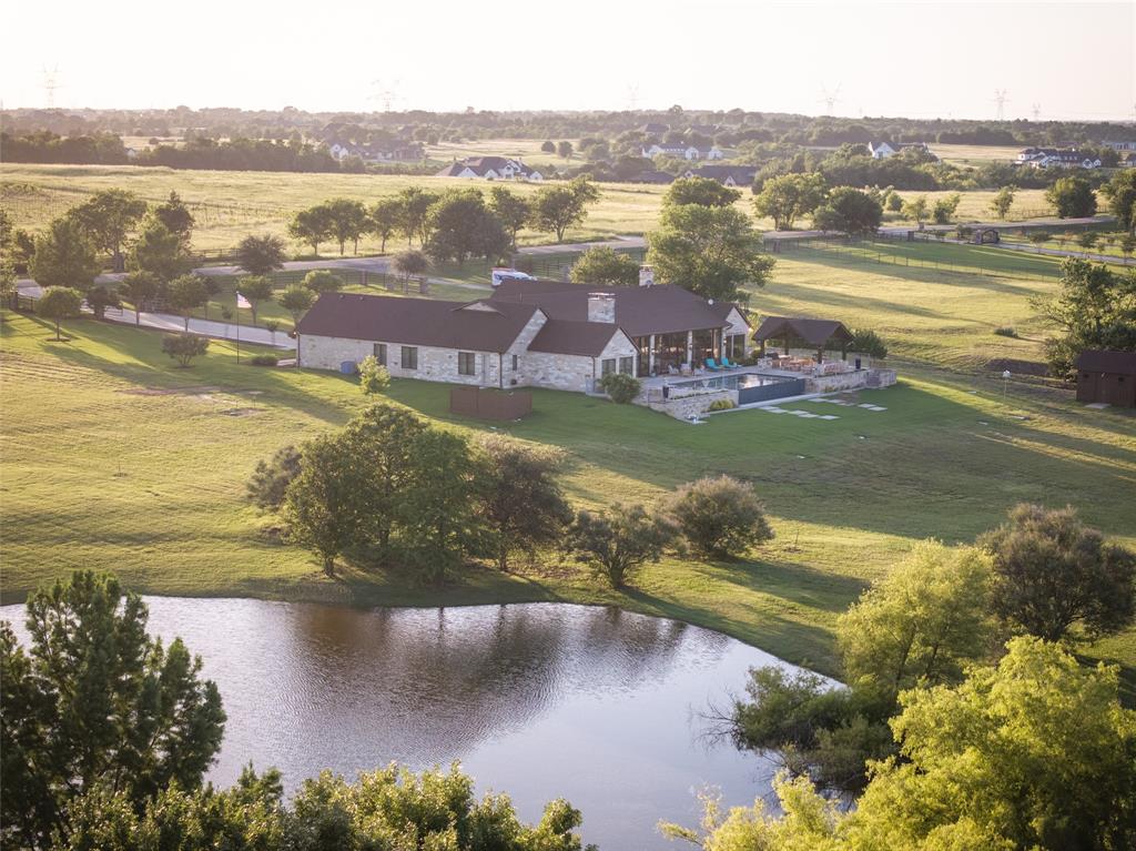 1880 Lone Star Road Celina, TX 75009 - Photo 3 of 30