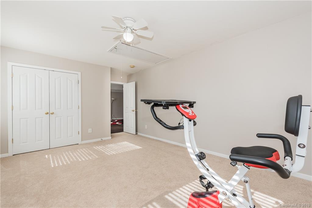 10930 Slalom Hill Road Charlotte, NC 28278 - Photo 12 of 19