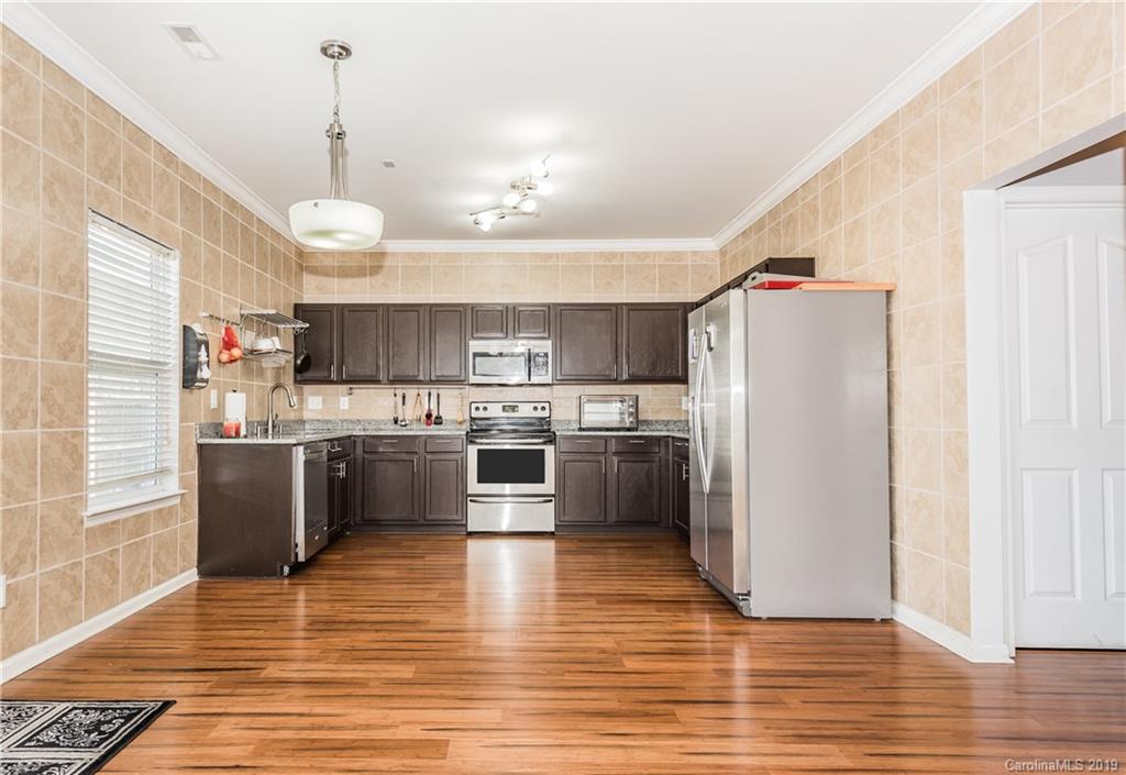 10930 Slalom Hill Road Charlotte, NC 28278 - Photo 6 of 19
