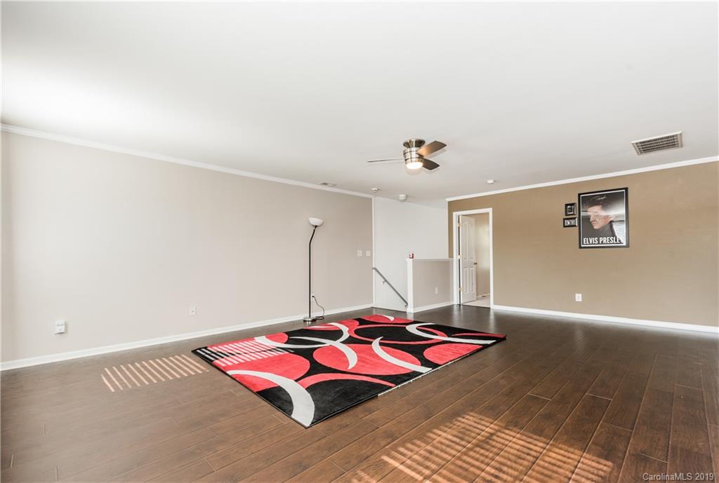 10930 Slalom Hill Road Charlotte, NC 28278 - Photo 10 of 19