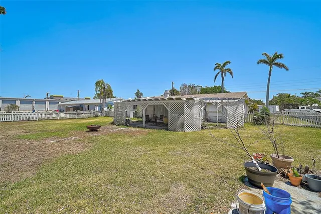 a view of a house with outdoor space
