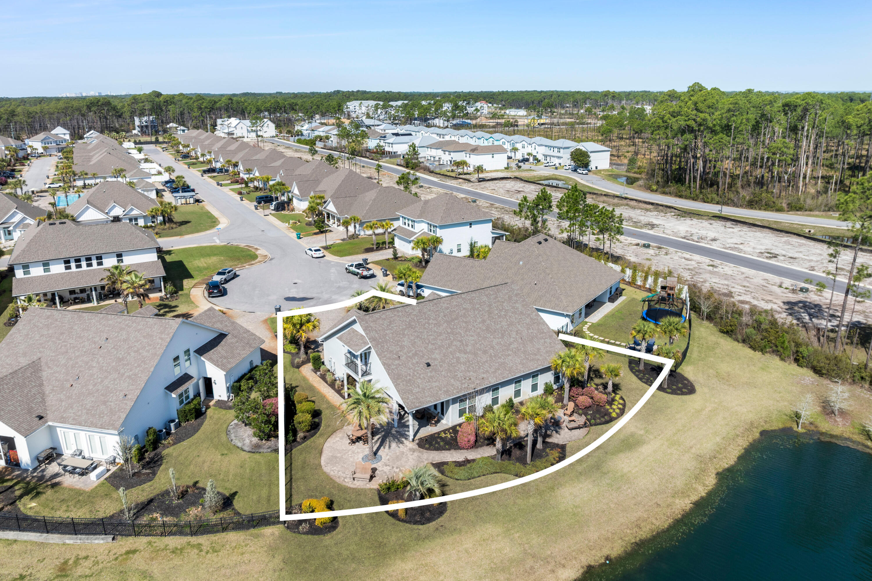 179 Lake Park Cove Santa Rosa Beach, FL 32459 - Photo 3 of 69 Lakefront location