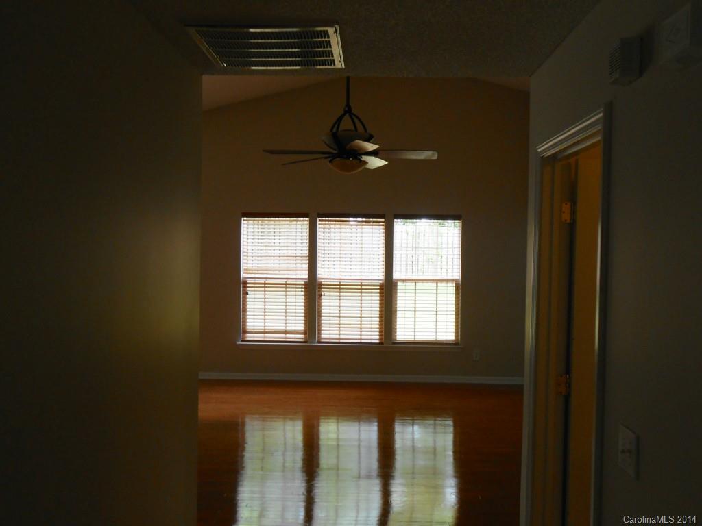11402 Gold Pan Road Charlotte, NC 28215 - Photo 2 of 13