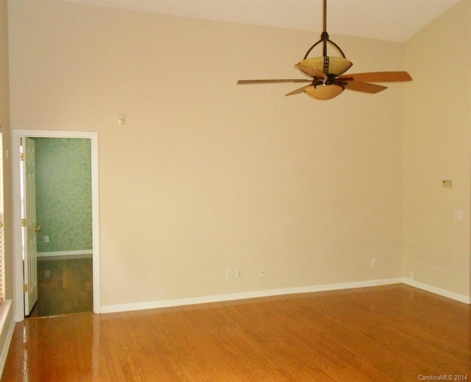 11402 Gold Pan Road Charlotte, NC 28215 - Photo 3 of 13