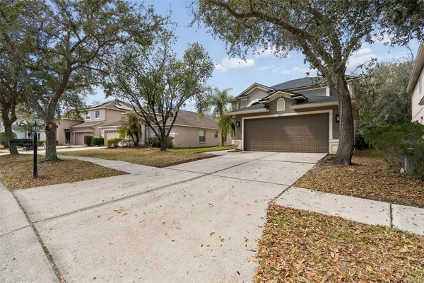 $3,600 | 18154 Sandy Pointe Drive, Tampa, FL 33647