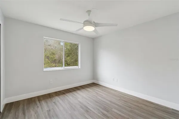$3,600 | 18154 Sandy Pointe Drive, Tampa, FL 33647