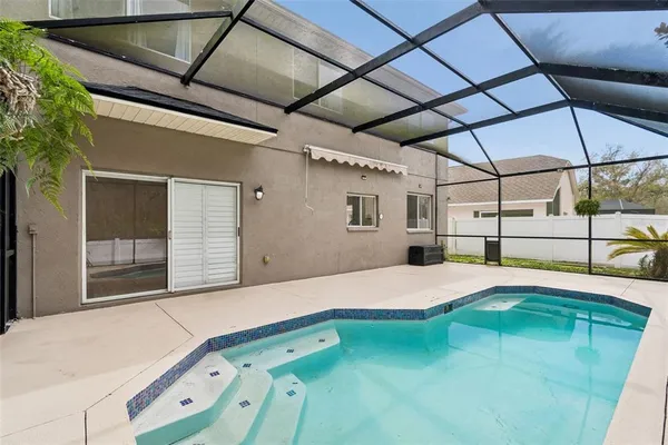 $3,600 | 18154 Sandy Pointe Drive, Tampa, FL 33647