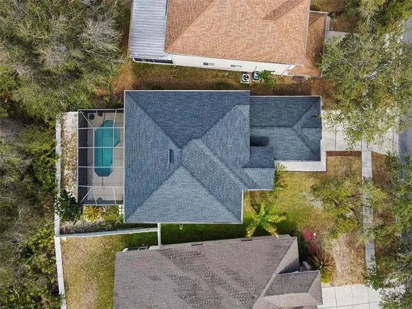$3,600 | 18154 Sandy Pointe Drive, Tampa, FL 33647