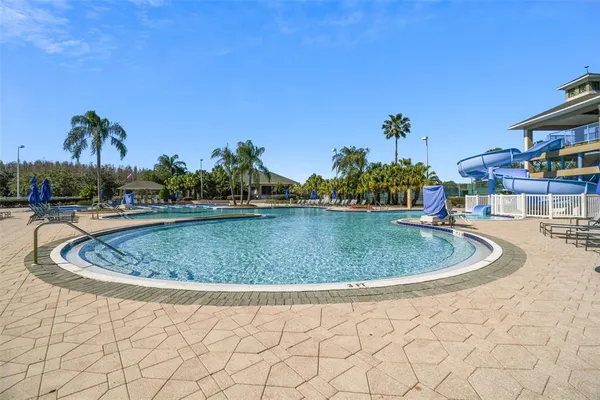 $3,600 | 18154 Sandy Pointe Drive, Tampa, FL 33647