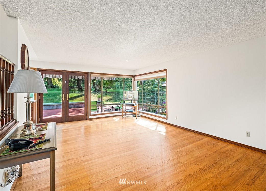 14837 Southeast 170th Street Renton, WA 98058 - Photo 11 of 25 Gallery Image 11