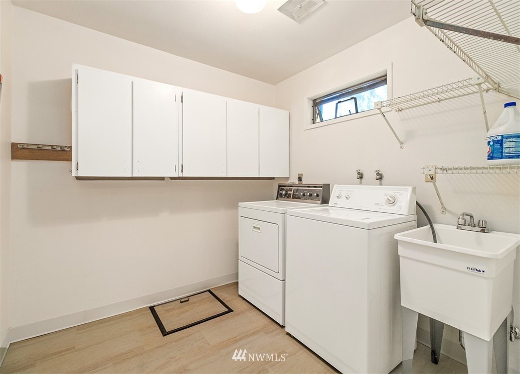 14837 Southeast 170th Street Renton, WA 98058 - Photo 12 of 25 Gallery Image 12