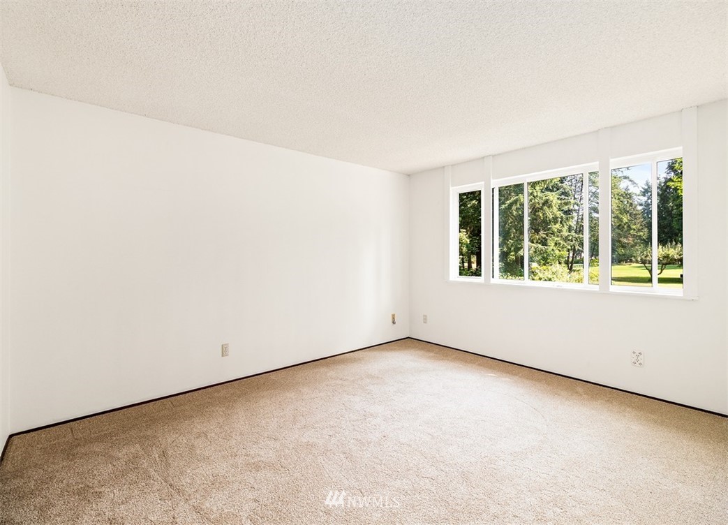 14837 Southeast 170th Street Renton, WA 98058 - Photo 14 of 25 Gallery Image 14
